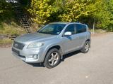 Toyota RAV 4 2.2 D-4D D-cat Van Automatic - Toyota RAV 4: D Cat
