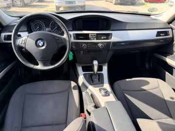 BMW 318 - 12