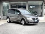 Volkswagen Touran 1.4 Benzina 170CV Automatica 7 - gebrauchte VW Touran aus dem Jahr 2008