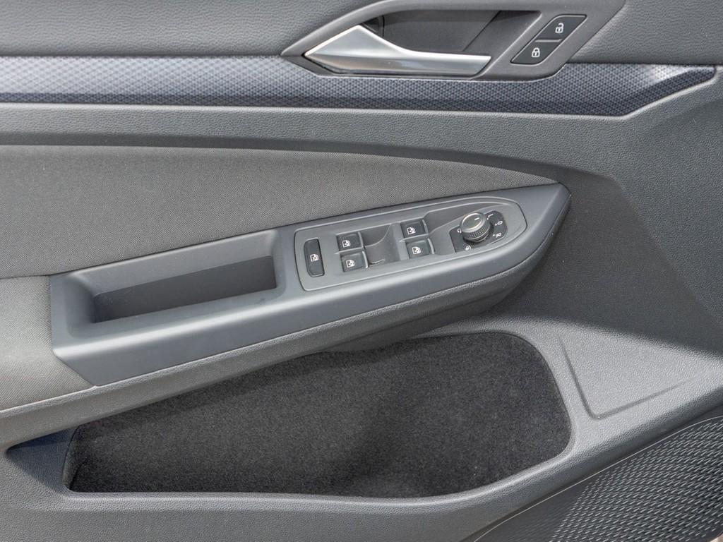 Volkswagen Golf VIII 1.0 TSI United AHK, Harman Kardon, миниатюра 18