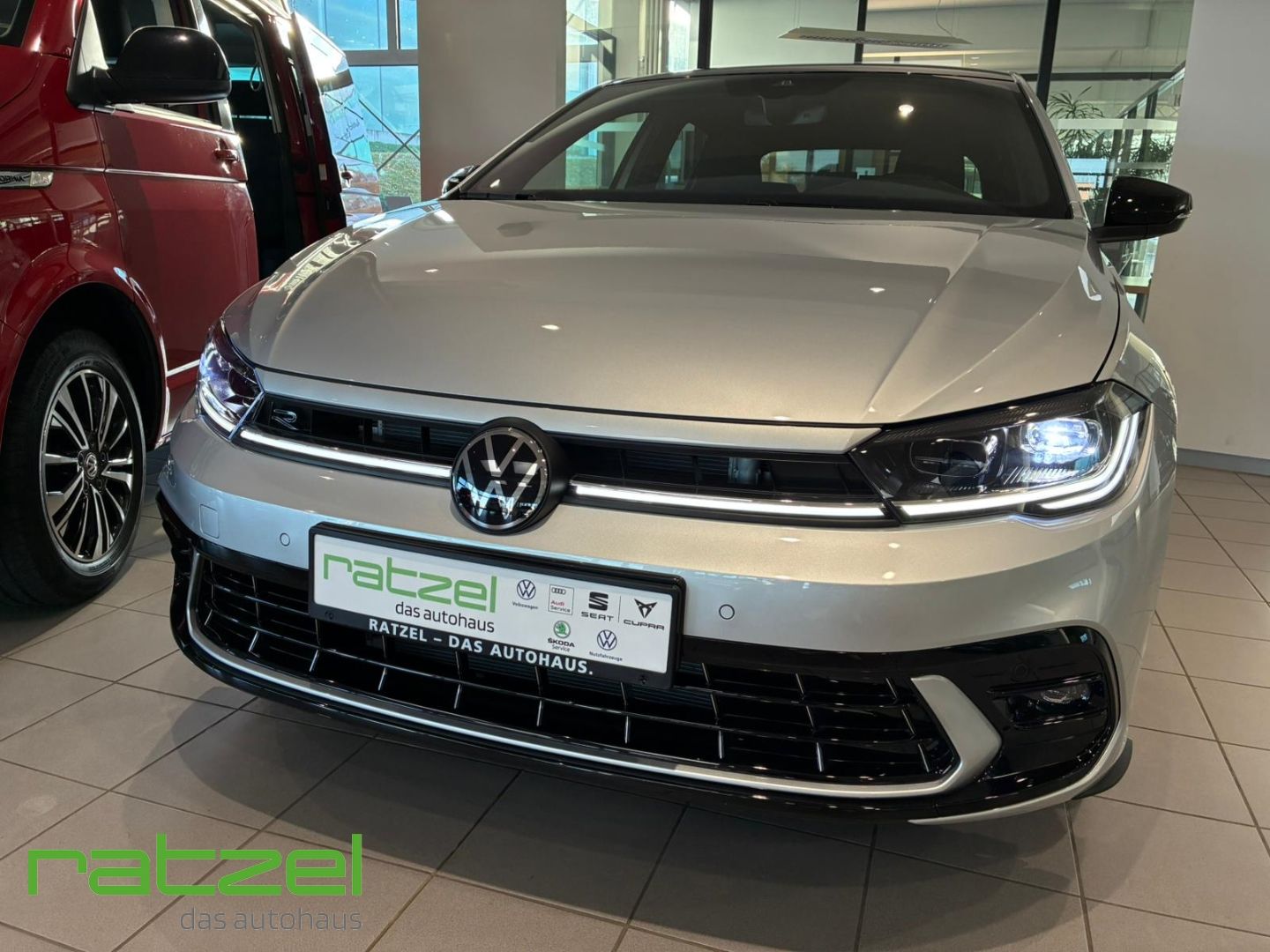 Fahrzeugabbildung Volkswagen Polo R-Line 1.0 TSI DSG IQ.Drive+ACC+LED+PDC