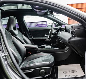 Fahrzeugabbildung Mercedes-Benz CLA 250e 8G-DCT"AMG LINE"AMBIENTE|PANO|NIGHT