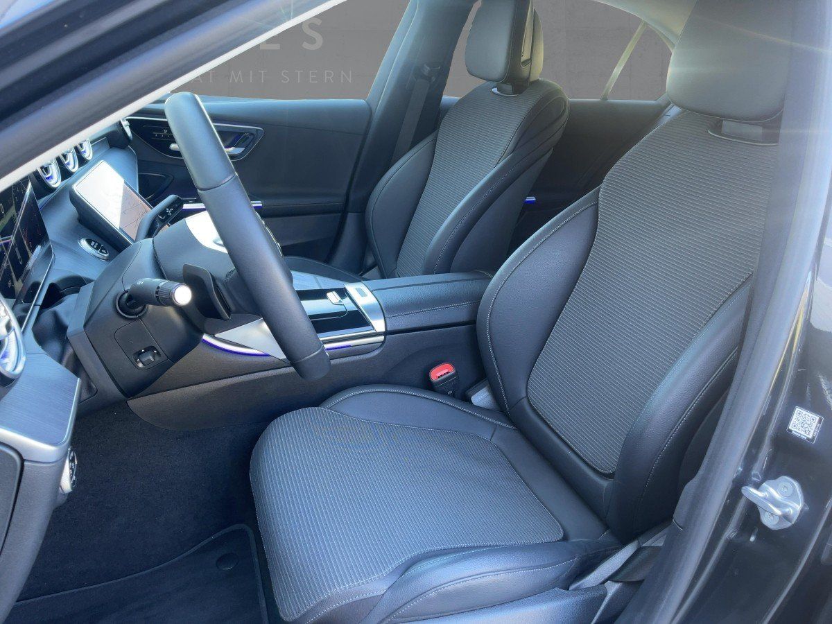 Fahrzeugabbildung Mercedes-Benz C 300 4M Night/360°/Dig.-Light/Tempomat