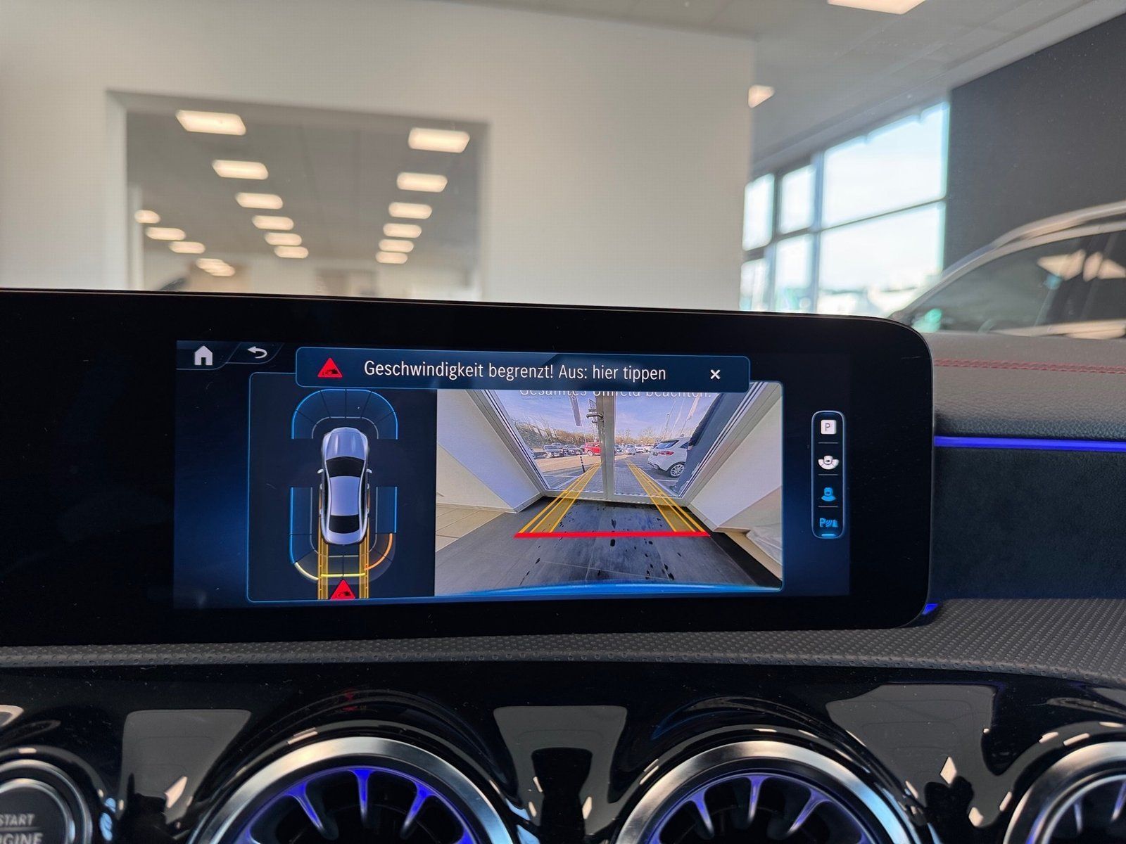 Fahrzeugabbildung Mercedes-Benz CLA 250 4M AMG Premium*Multibeam*Totwinkel*Kame*