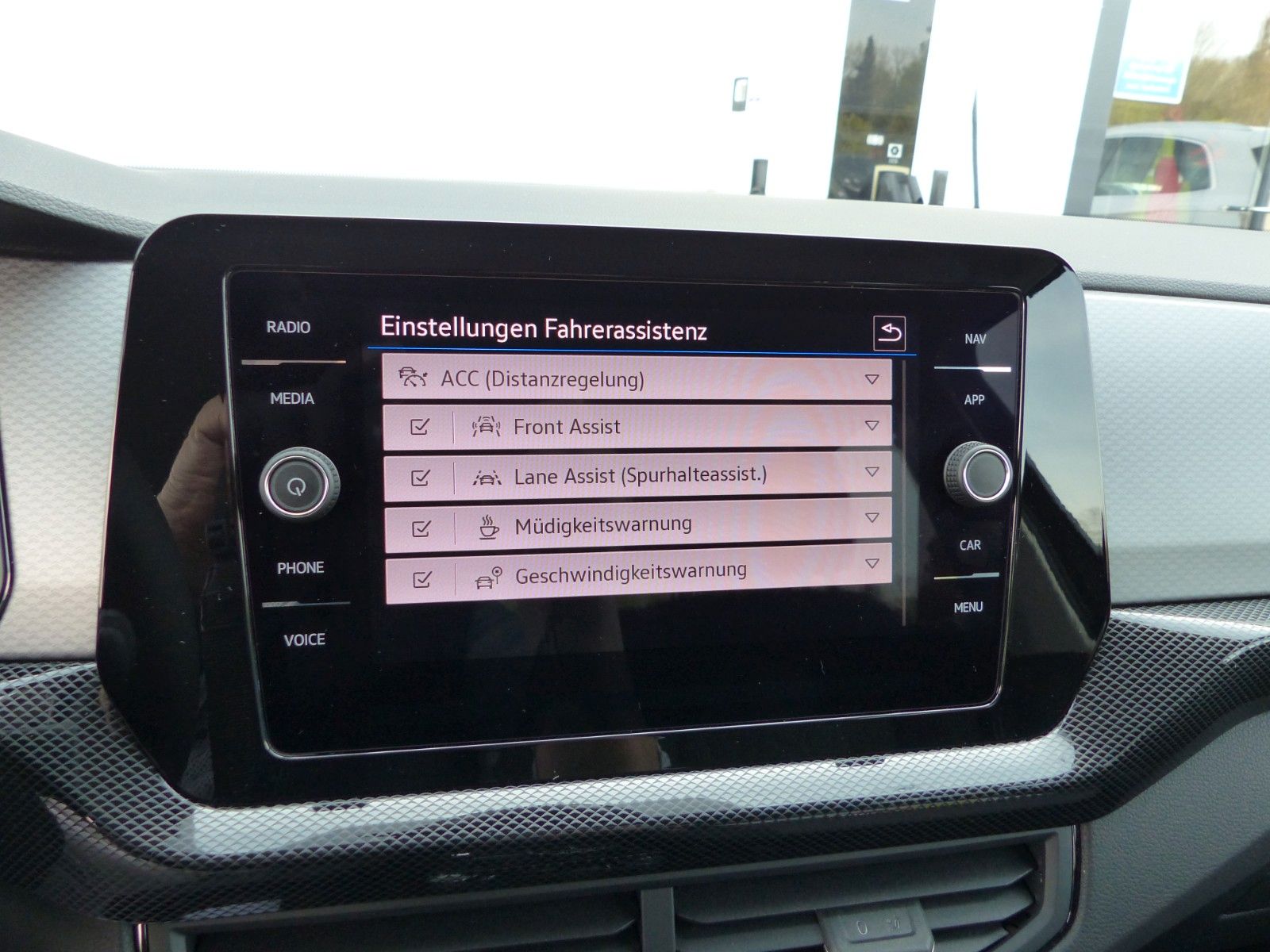Fahrzeugabbildung Volkswagen T-Cross 1.0 TSI 85 kW Life, FACE LIFT !!!!