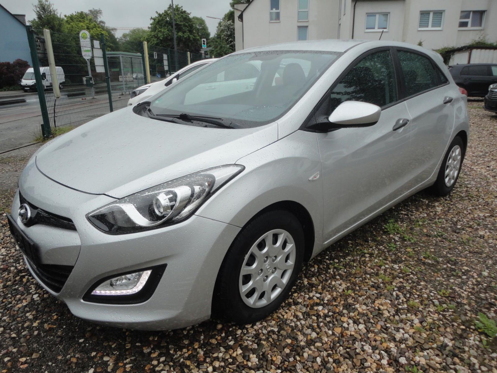 Hyundai i30 Classic KLiMA-eFH-49 000 KM