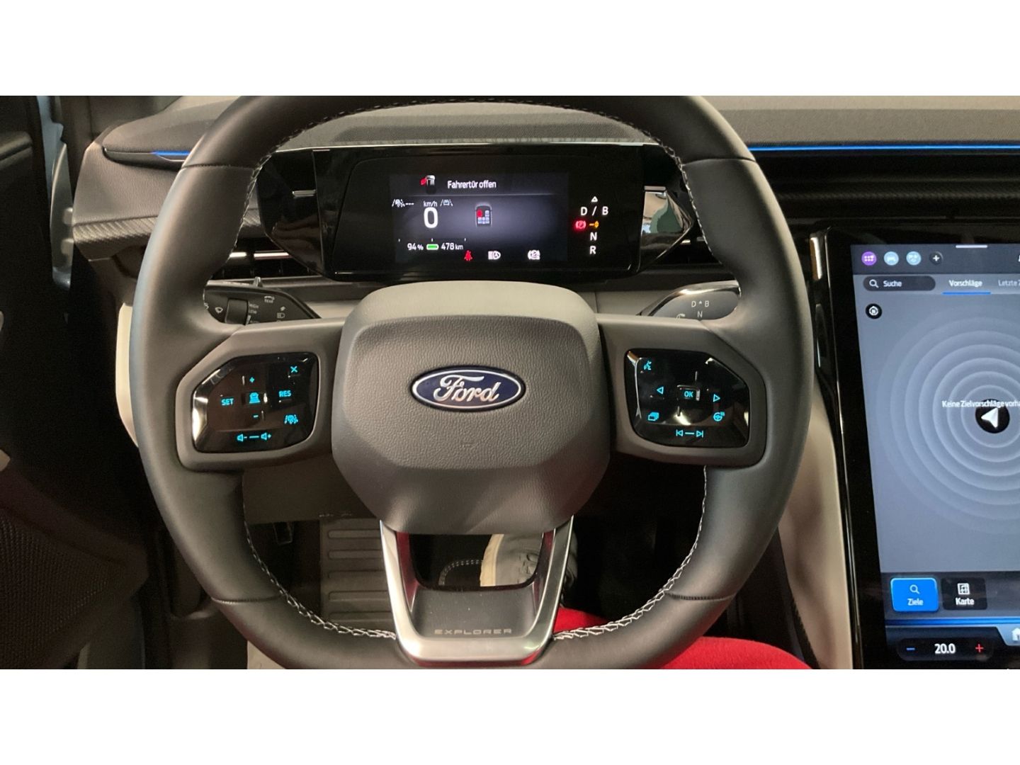 Fahrzeugabbildung Ford Explorer Premium AWD HUD Panorama Navi