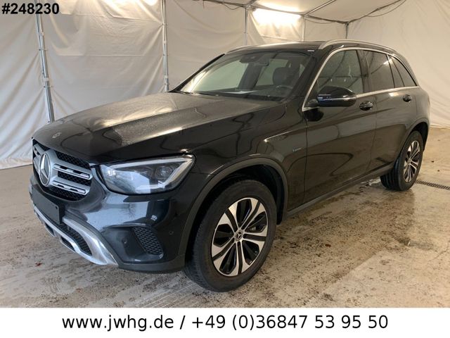 Mercedes-Benz GLC 300 e 4M Multibeam VirtCockp Kam Leder Navi+