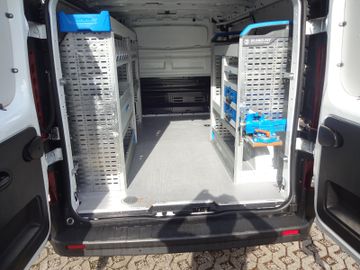Opel Vivaro - 2