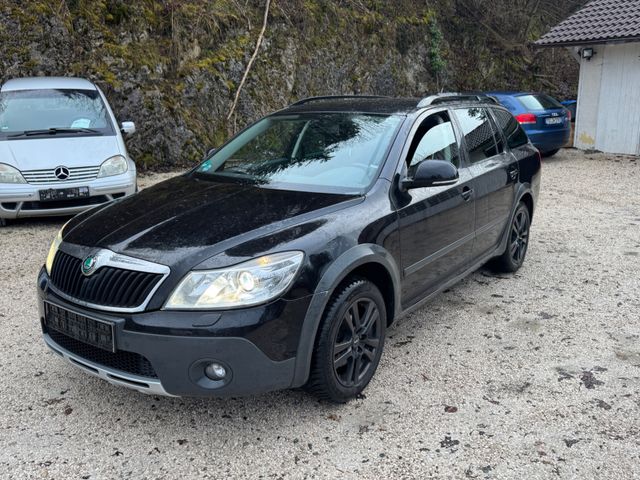 Skoda Octavia Combi Scout 4X4,Scheckeft,1Hand,Ahk