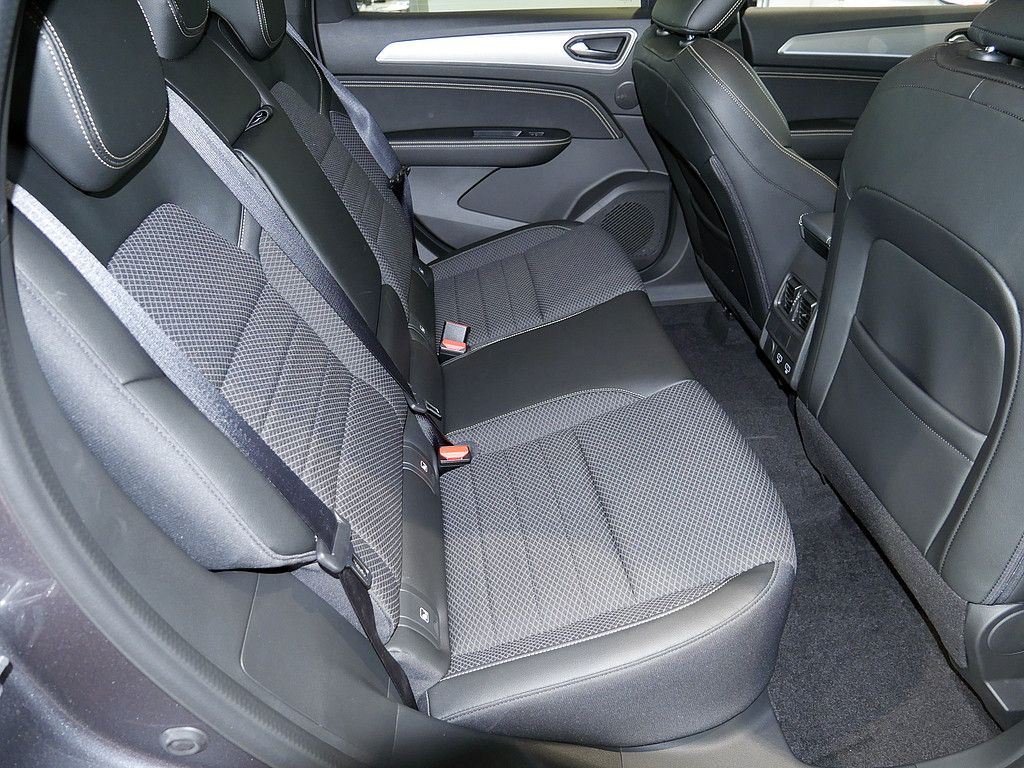 Fahrzeugabbildung Renault Arkana Techno Mild Hybrid 140 EDC