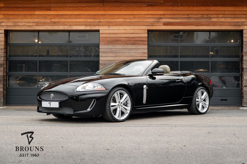 Jaguar XKR