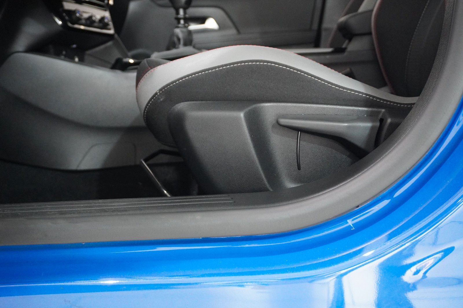 Fahrzeugabbildung Opel Mokka GS SPORT 1.2T NAVI/LED/KAMERA/SPORT/DAB+