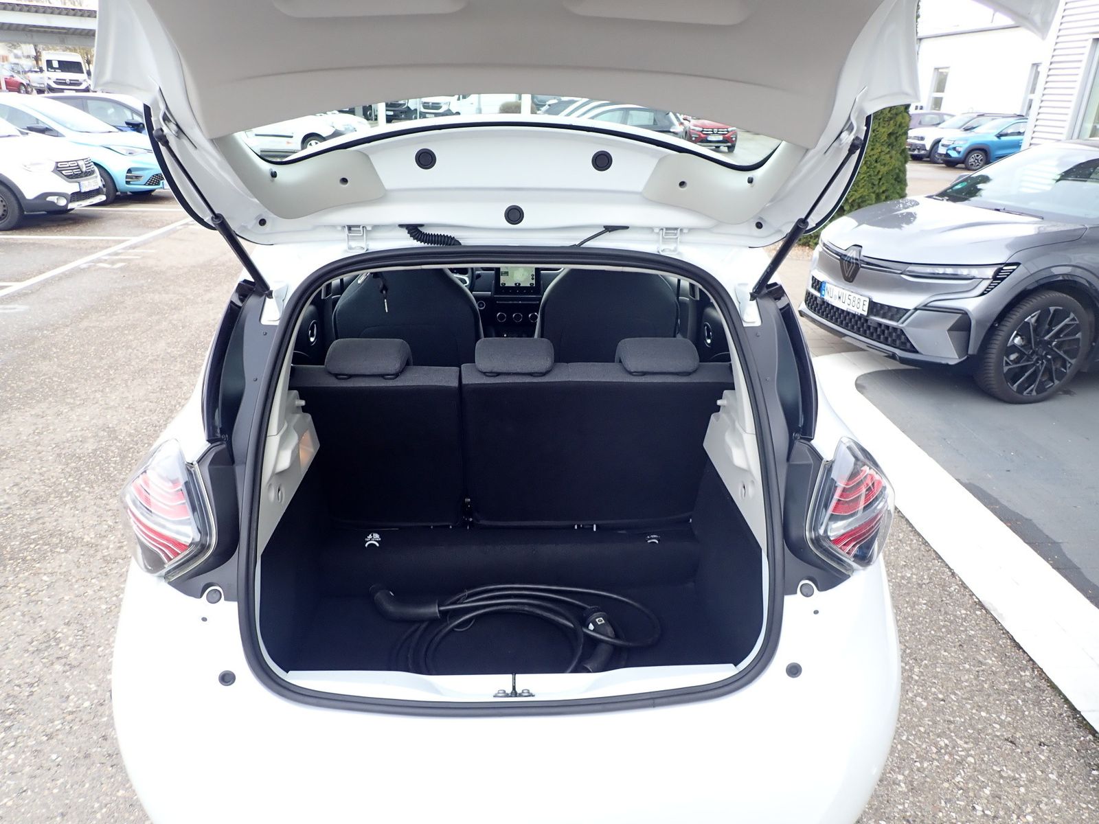 Fahrzeugabbildung Renault ZOE Evolution EV50 110PS