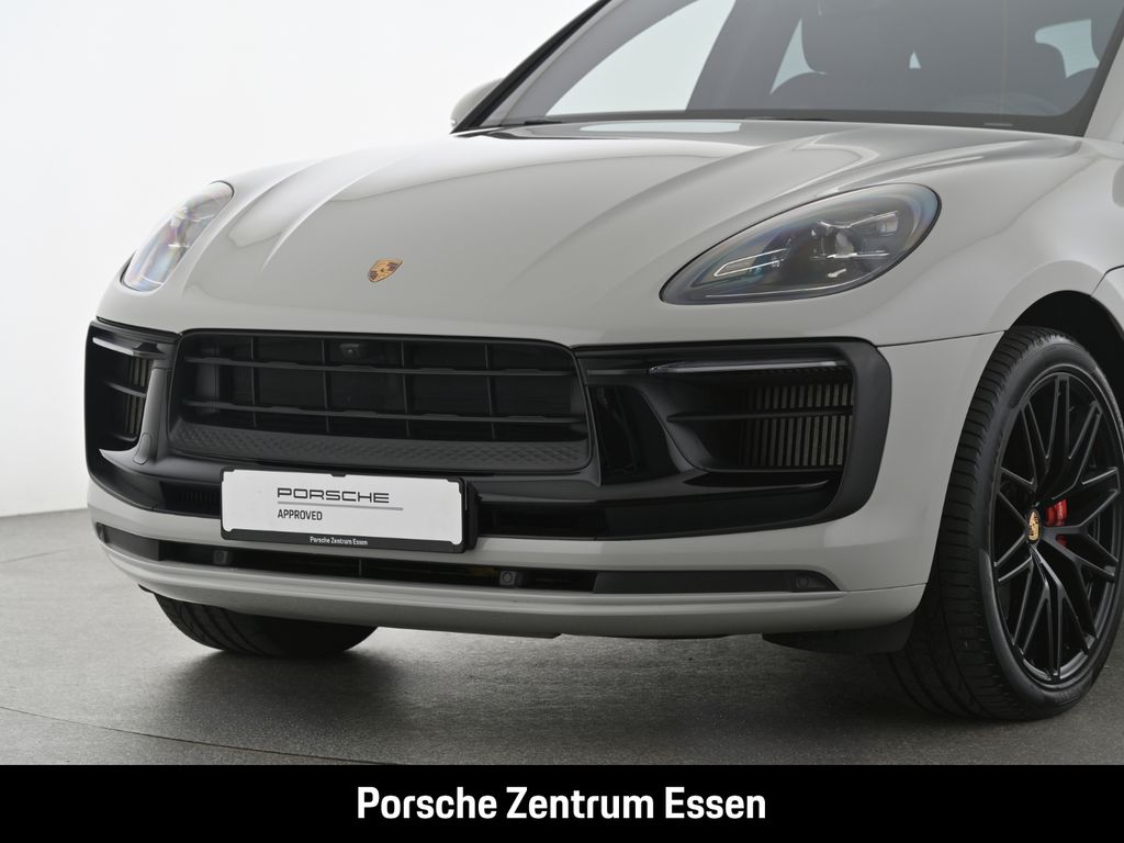 PORSCHE Macan 2022