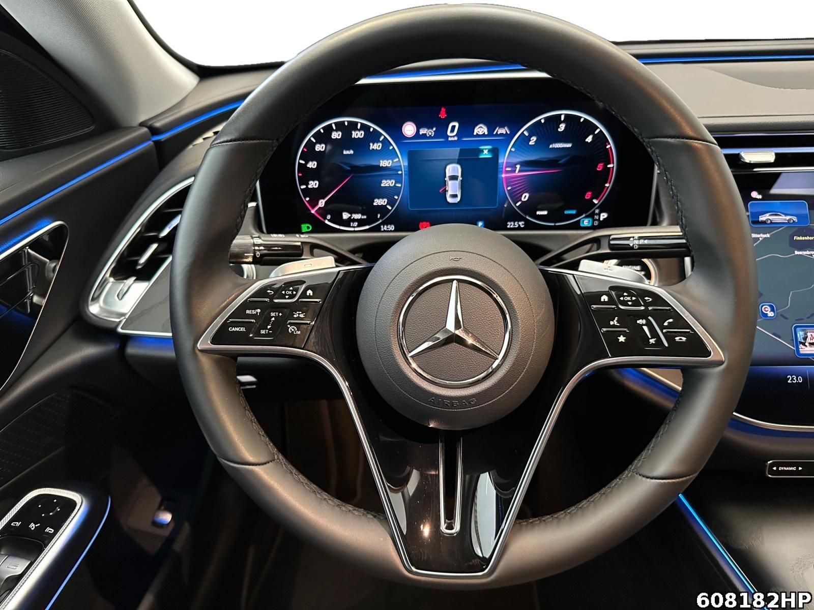 Mercedes-Benz E 220 d Avantgarde AHK Distronic Ambiente + foto 13