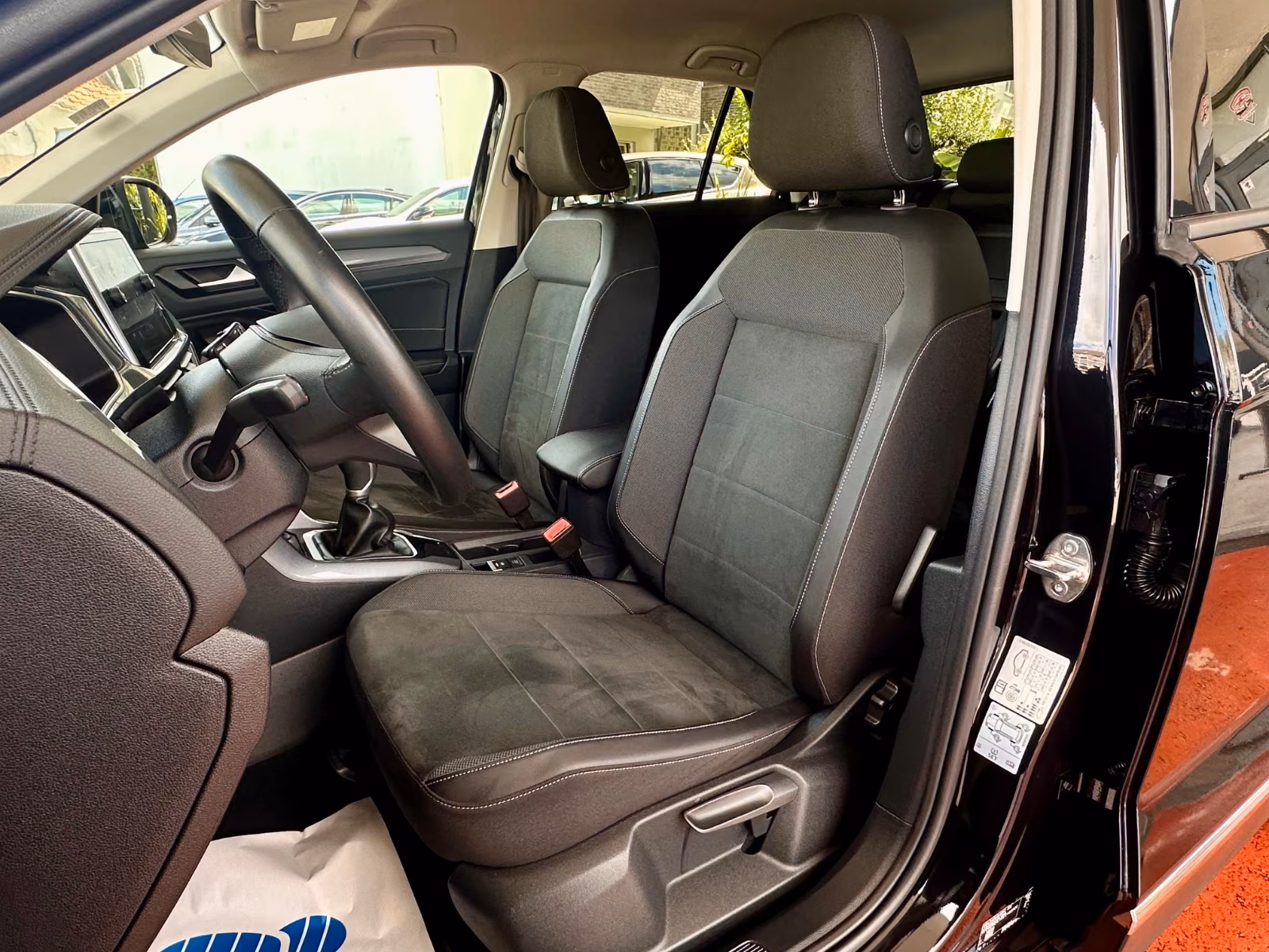 Volkswagen T-Roc 1.5 TSI Style LED App-Connect 1.Hand, миниатюра 12