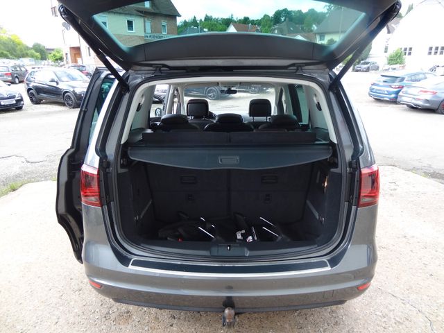 Fahrzeugabbildung Seat Alhambra FR-Line/Pano/AHK/7-Sitzer/Kam/Xenon/2.H