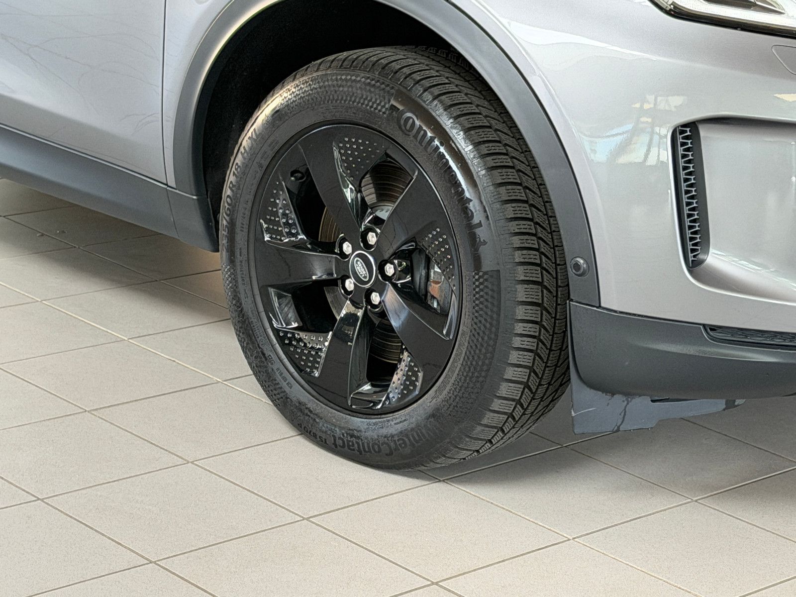 Fahrzeugabbildung Land Rover Discovery Sport AWD D200/360''KAM/LEDER/PANORAMA