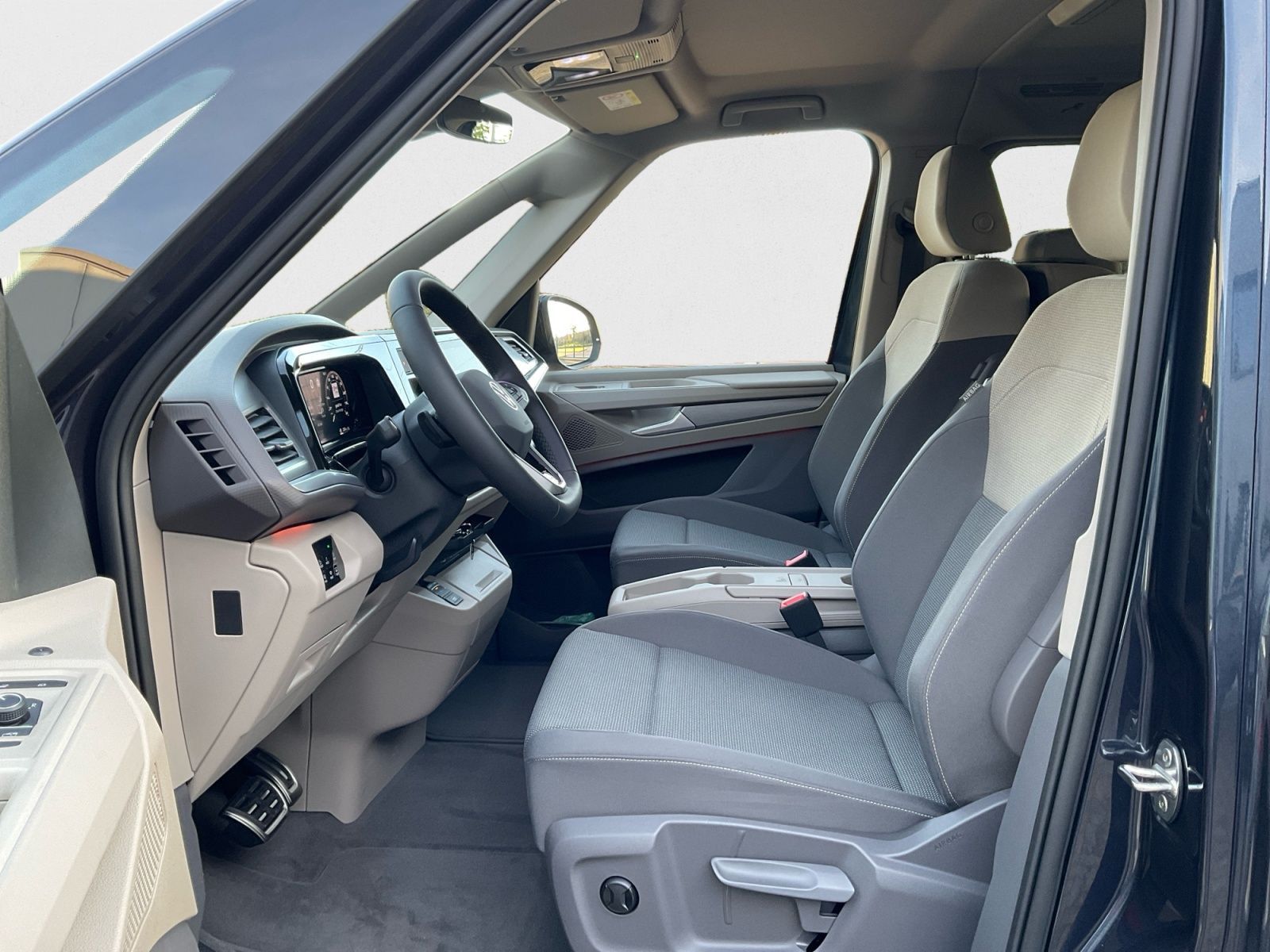 Volkswagen T7 Multivan - Bild 9