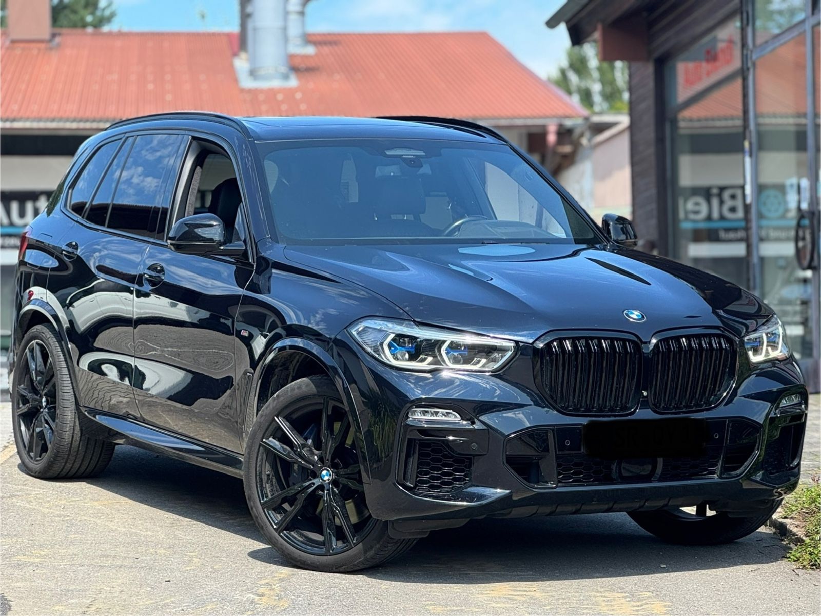 BMW X5 M50d LED SKY PANO AHK M PAKET HARMANN