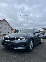 BMW 318D TOURING 2.0/DIGITACHO/NAVI/PANODACH/1.HAND/ - BMW: 3.0