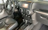 Jeep Wrangler 2.8 SAHARA Auto. Navi/Leder/Ahk/1.Hand - Jeep Wrangler: Schwarz