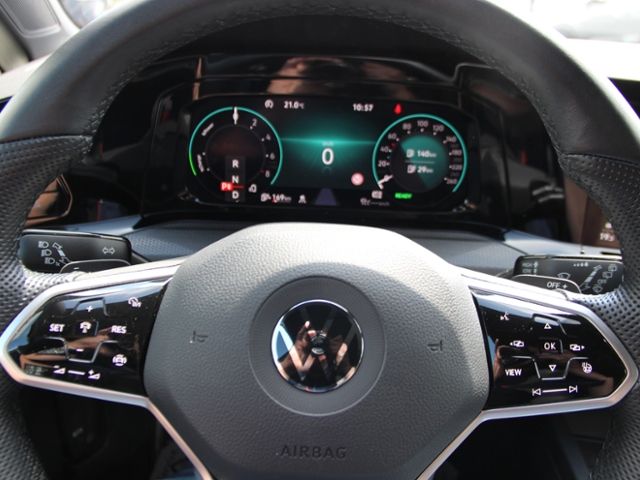 Volkswagen Golf VIII GTE GTE Tiptronic LED NAVI