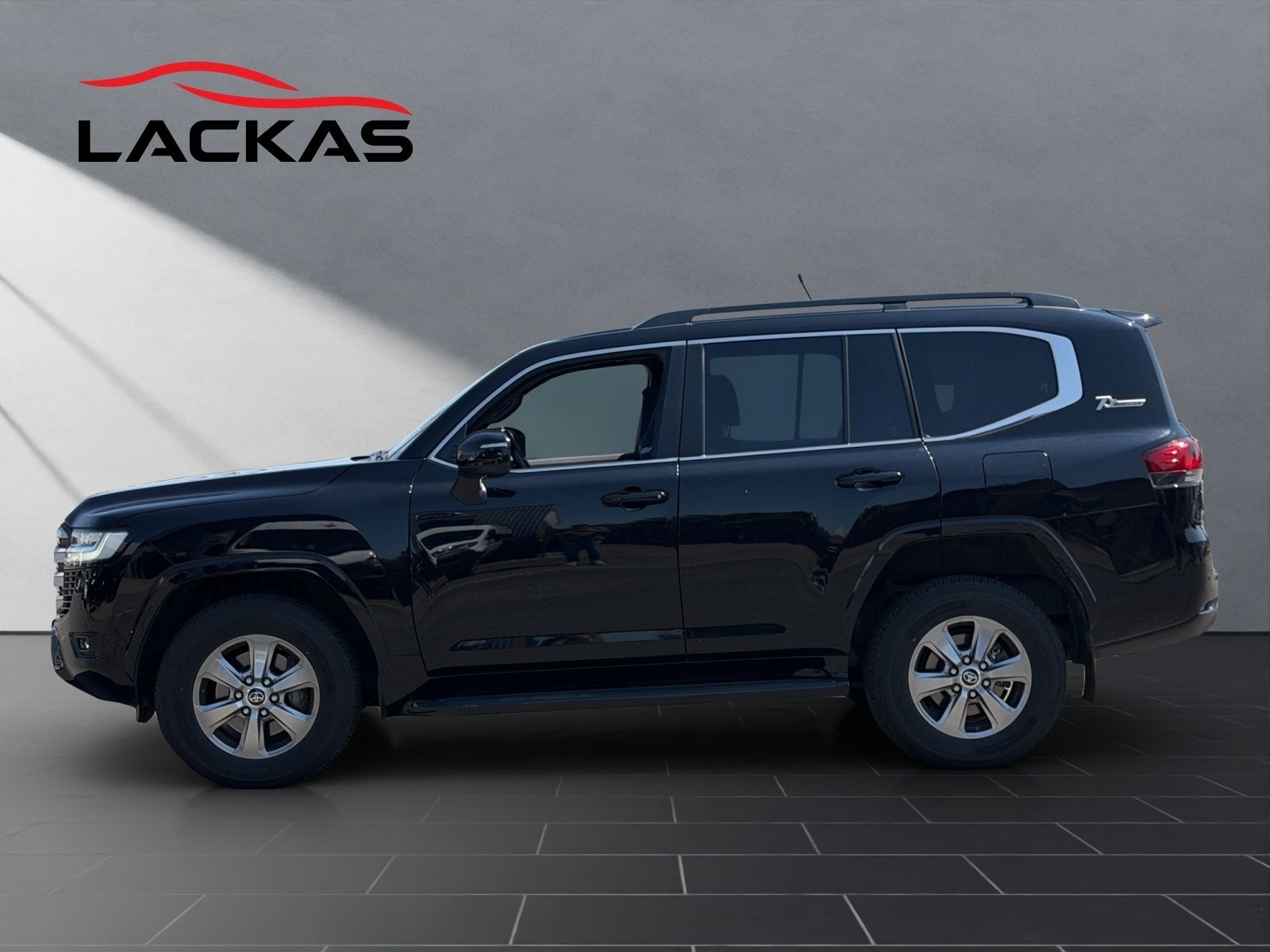 Toyota Land Cruiser 300 70th Anniversary AHK STANDHEIZ foto 2