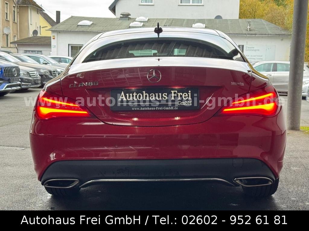 Mercedes-Benz CLA 180