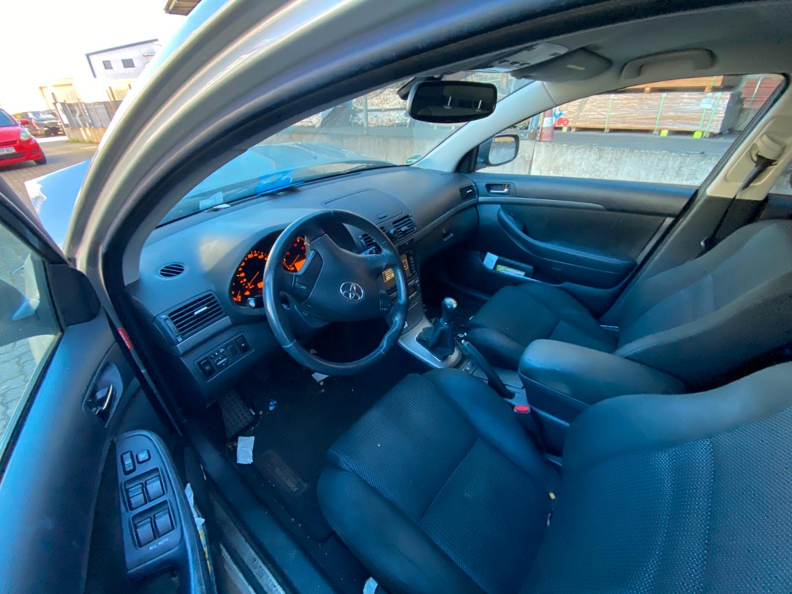 Toyota Avensis 2007 — photo 6