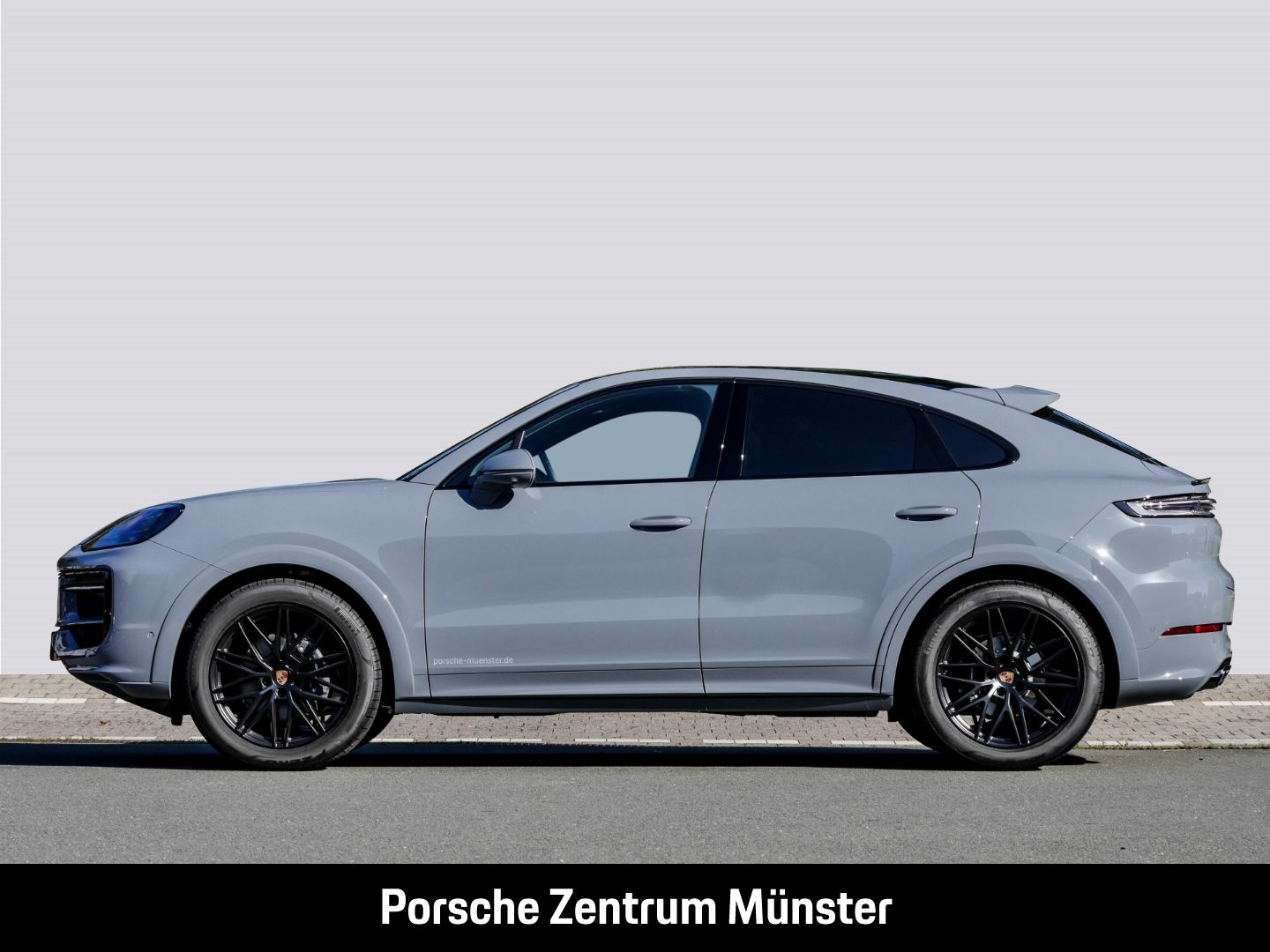 Porsche Cayenne Coupe Black Edition InnoDrive imagem 2
