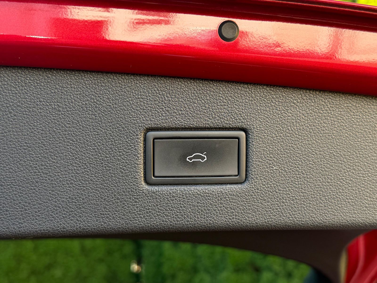 Fahrzeugabbildung SEAT Tarraco 2.0TDI DSG FR LED+NAV+ACC+CARPl+SHZ+MEMO