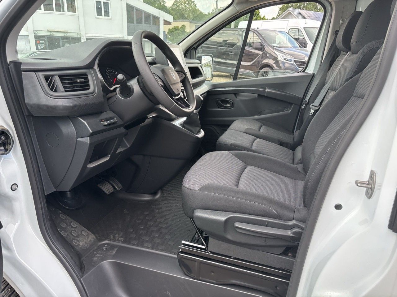 Renault Trafic - Bild 10