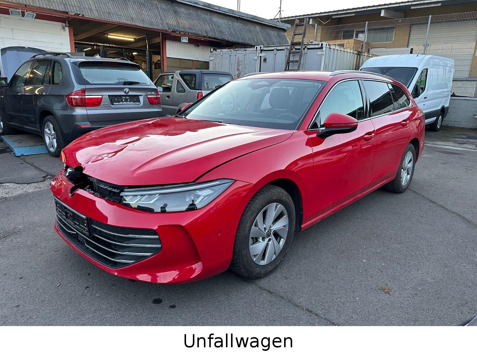 Volkswagen Passat Variant 2.0 TDI Business Head-Up Display