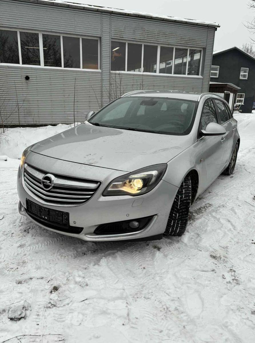 Opel Insignia A Sports Tourer Edition 2,0 140ps