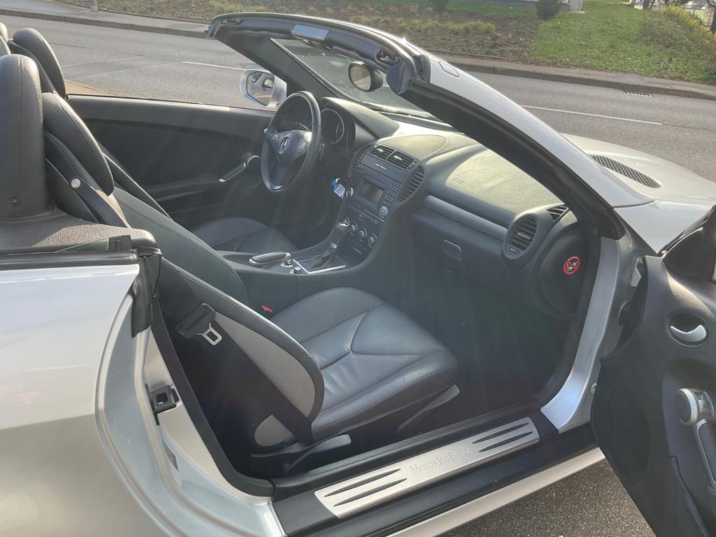 Mercedes-Benz SLK 200