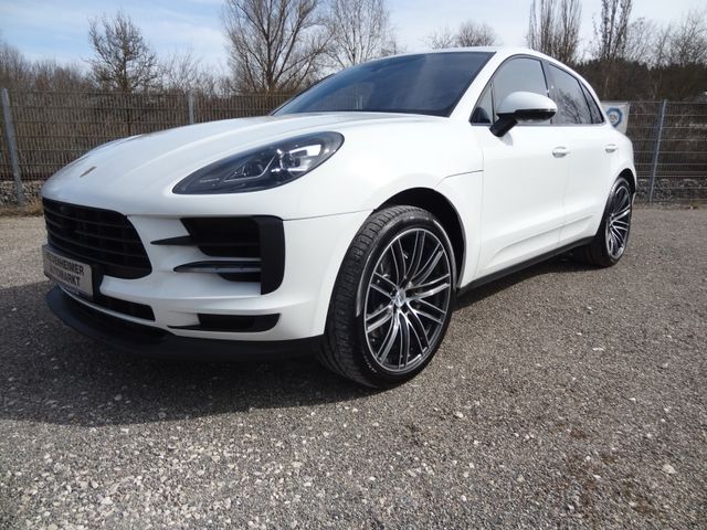 Fahrzeugabbildung Porsche Macan S/Luft/21-Zoll Turbo//Pano/1.Hd/14wegeSitz