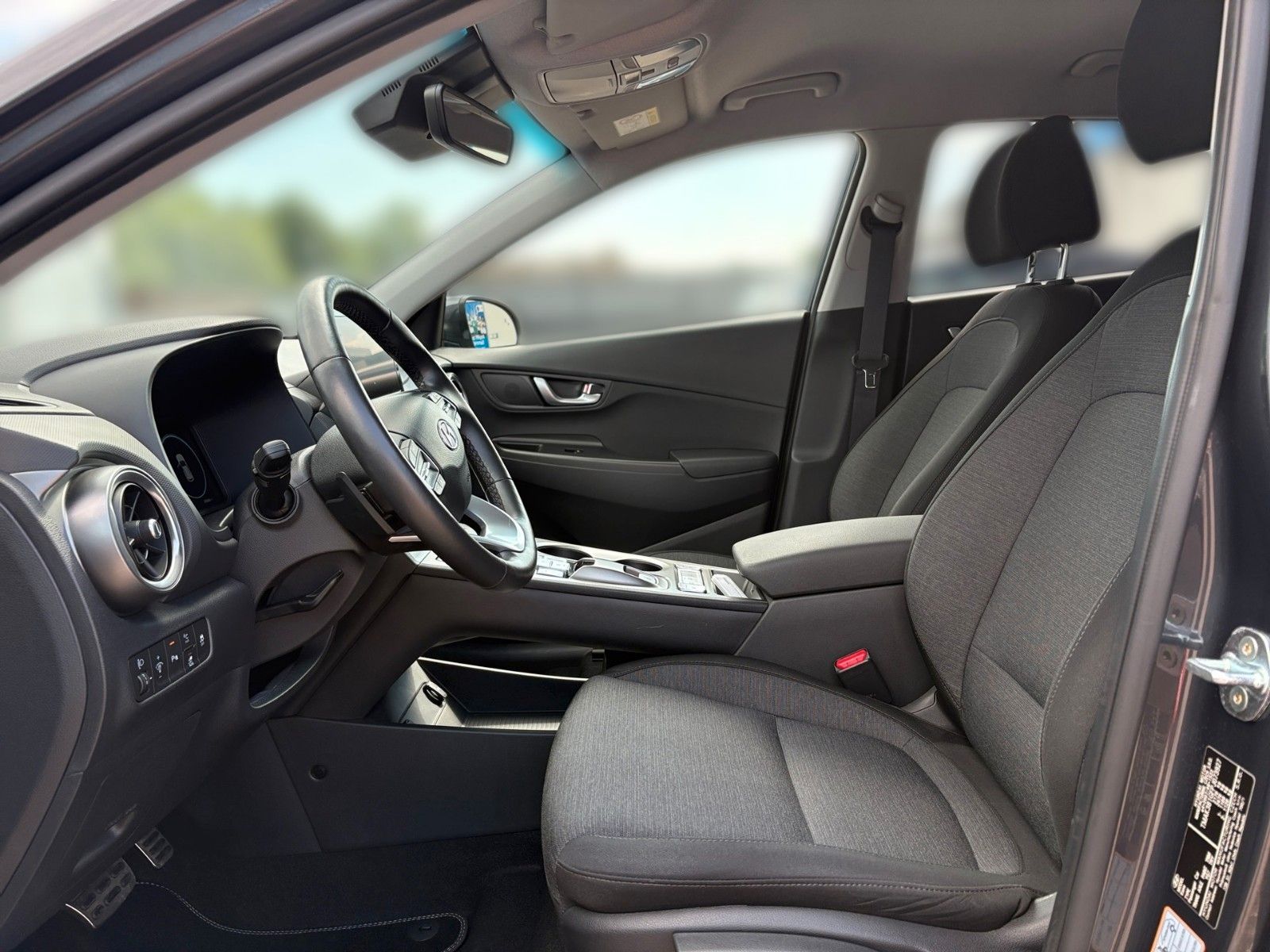 Fahrzeugabbildung Hyundai Kona Trend Elektro Navi- & Assistenz Paket