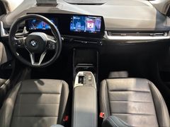 Fahrzeugabbildung BMW 218d AT Luxury Line -- Pano/Massage/Innovation