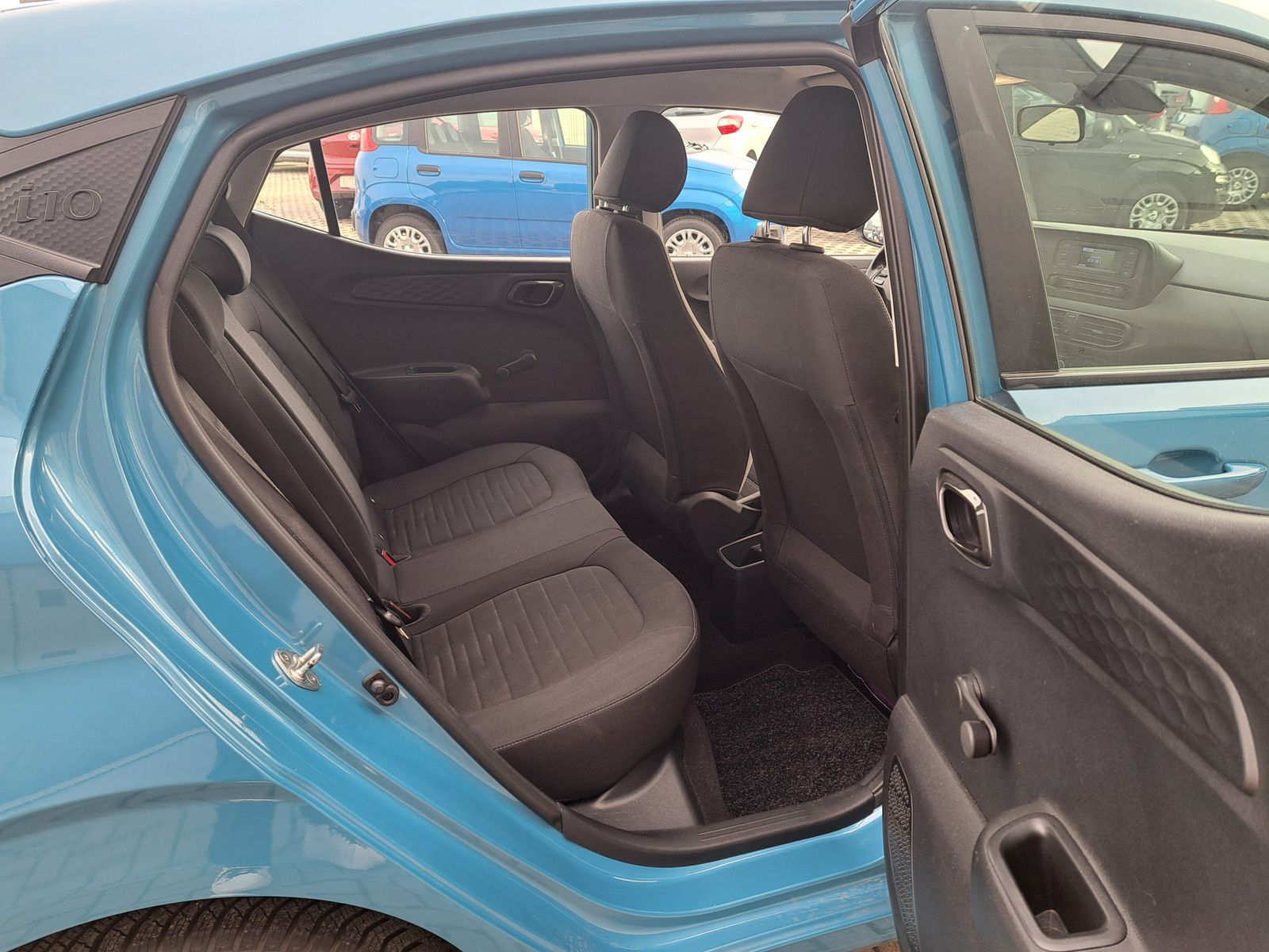 Fahrzeugabbildung Hyundai i10 1.0 Select KLIMA TEMPOMAT TOP-ZUSTAND