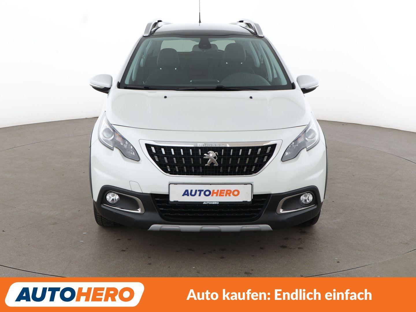 Peugeot 2008 1.2 PureTech Allure*NAVI*TEMPO*PDC*SHZ*