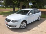 Skoda Octavia Combi Elegance 1.4 TSI*DSG*XENON*17ZOLL - Skoda Octavia: Kombi, Elegance