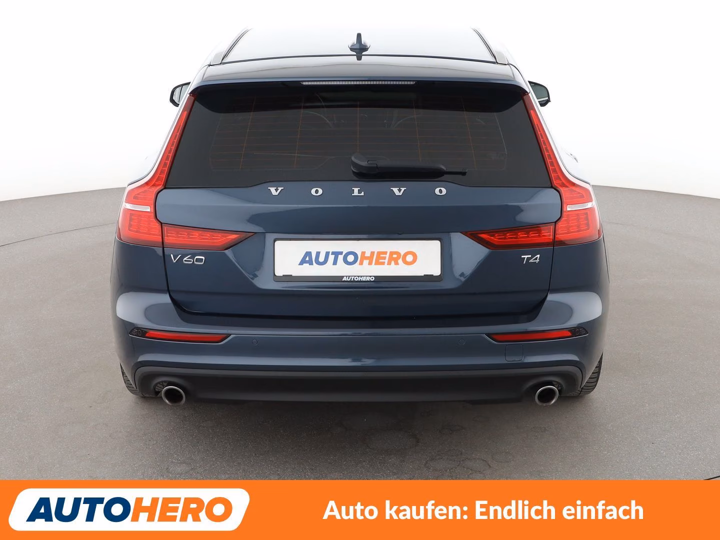 Volvo V60 2.0 T4 Momentum Pro Aut*NAVI*LED*TEMPO*PDC*