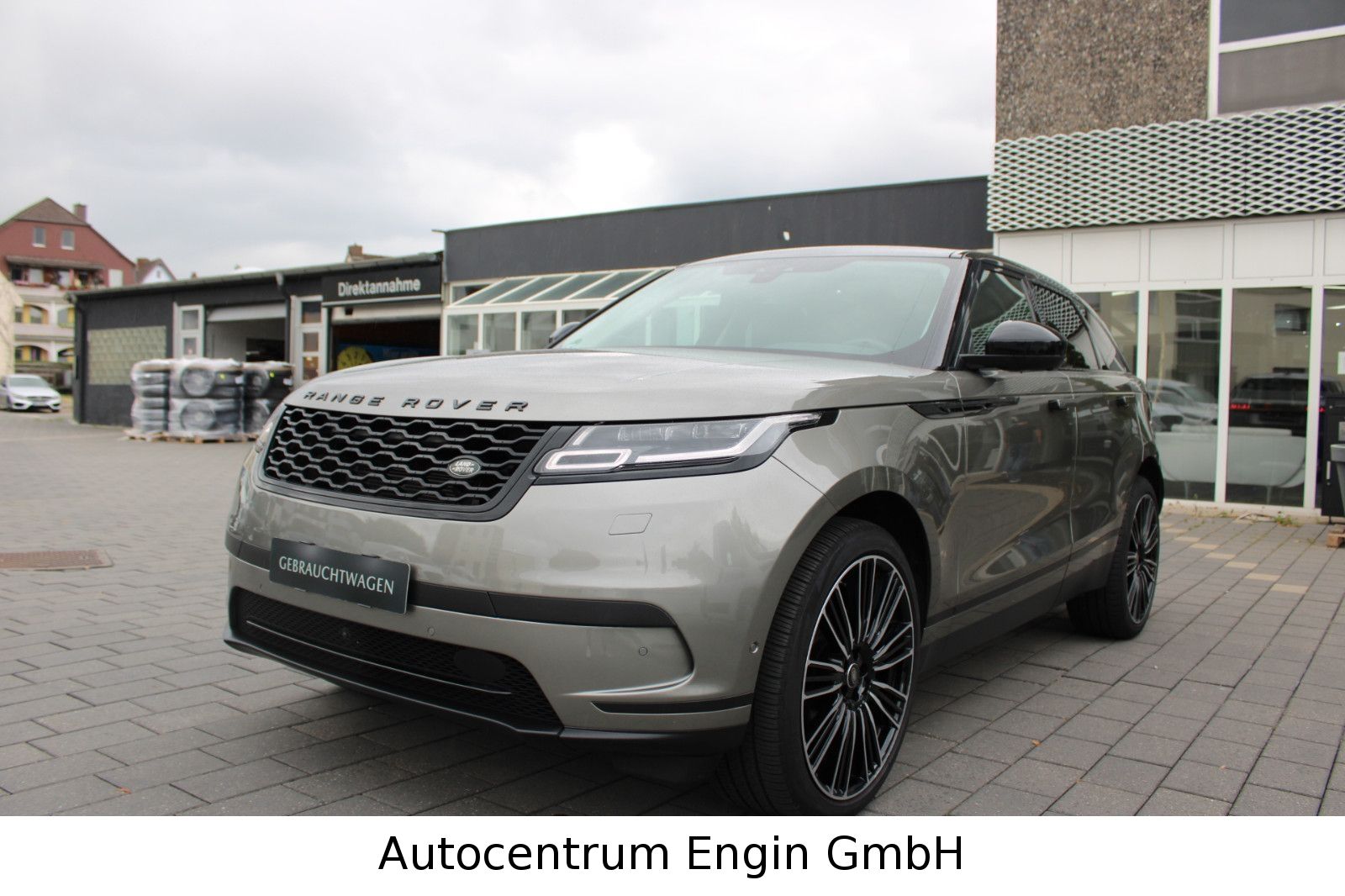 Land-Rover Range Rover - 1
