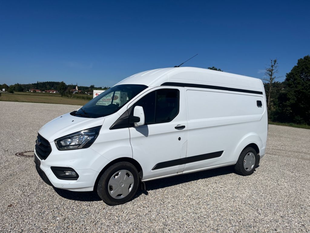 Image of Ford Transit Custom