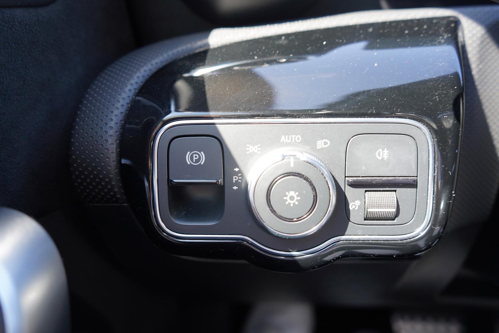 Mercedes-Benz A-Class A200 AMG Line LED Klimaaut. Navi 360° Spurhalte, миниатюра 26