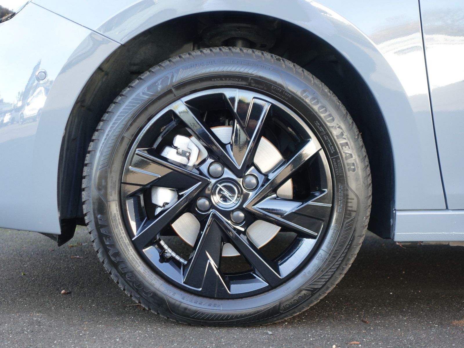 Fahrzeugabbildung Opel Corsa GS 1.2T,Kamera,Sitzhzg,Allwetter,LED,DAB+