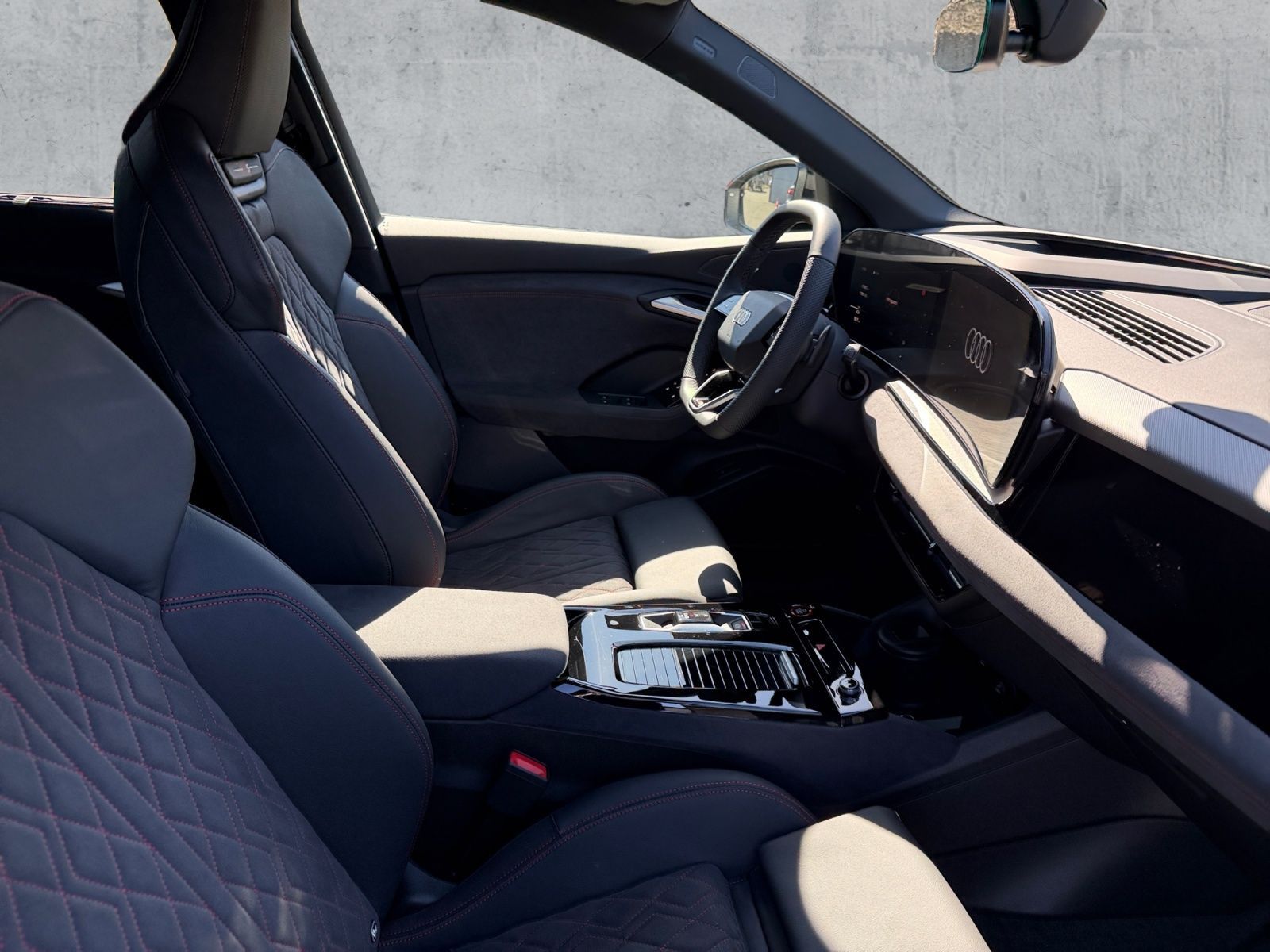 Audi SQ6 e-tron - Bild 13