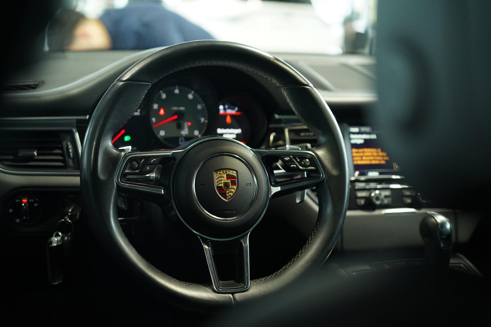Porsche Macan S *1.Hand *20 *Pano *BOSE *Memory *PDLS